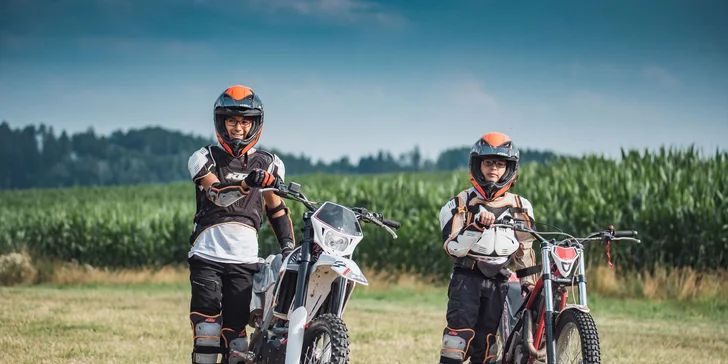 Vyjeďte s BMW do terénu: 2hod. jízda na 6 motocyklech, soukromý okruh, rovinky i sjezdy a překážky