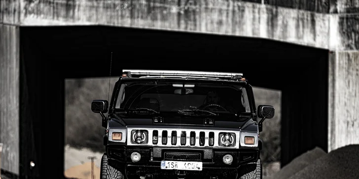 10 až 60 minut adrenalinu: jízda s instruktorem v Hummer H2