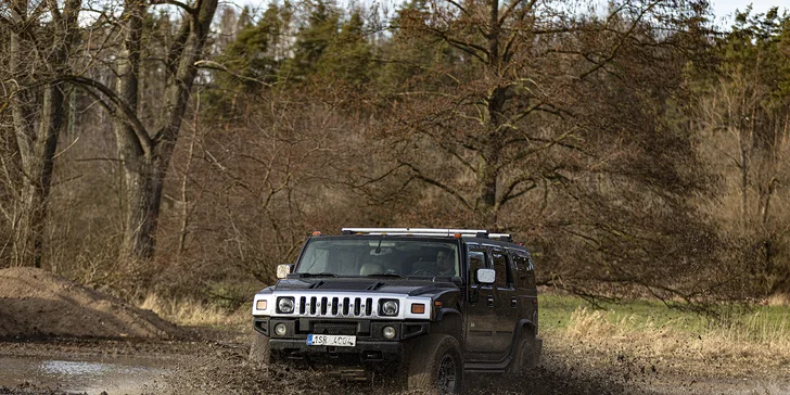 10 až 60 minut adrenalinu: jízda s instruktorem v Hummer H2