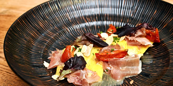 Italská degustace na Vinohradech: amuse bouche, krevety, ravioly i pražma