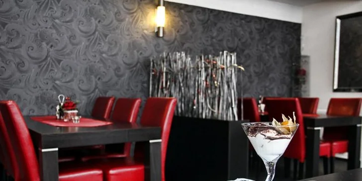 50% sleva na letní nabídku steaků a salátů z nabídky Restaurace Tyršova