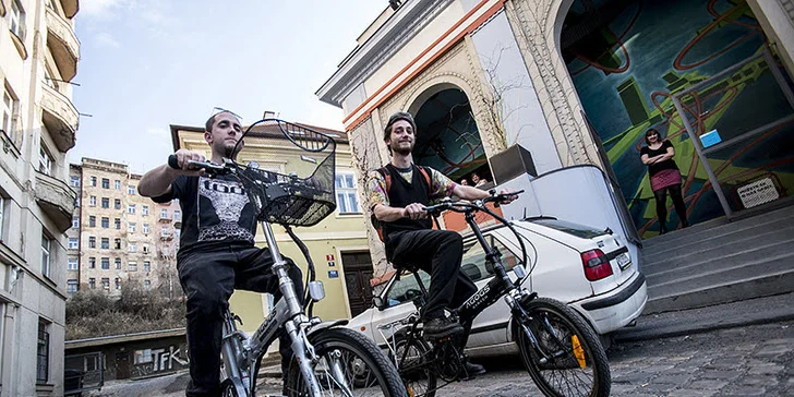 Na výlet či projížďku městem: půjčení elektrokola na 1, 3 nebo 7 dní