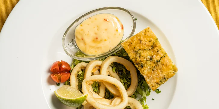 Středomořské delikatesy: degustační menu chutí moře pro 2 osoby