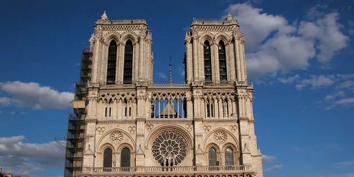 Nejkrásnější místa Paříže - Notre-Dame, Eiffelovka i Champs-Élysées