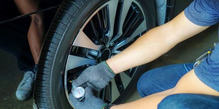 Pro bezpečnou jízdu: přezutí pneumatik včetně vyvážení a nahuštění i s demontáží z disku