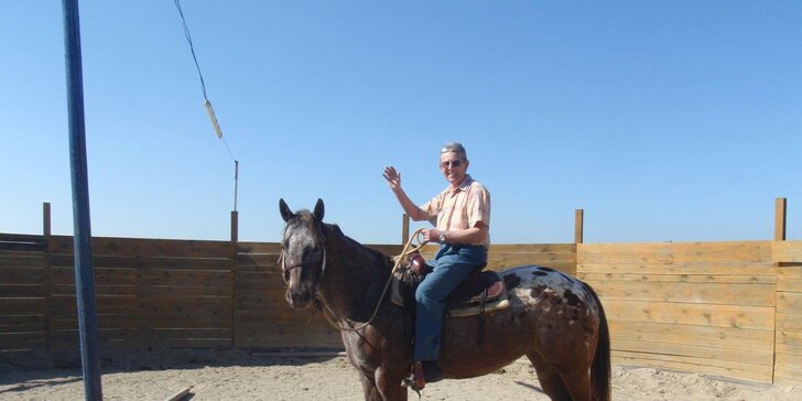 Hurá na ranč: výklad, jízda na koni, westernové ježdění nebo romantická vyjížďka v povozu