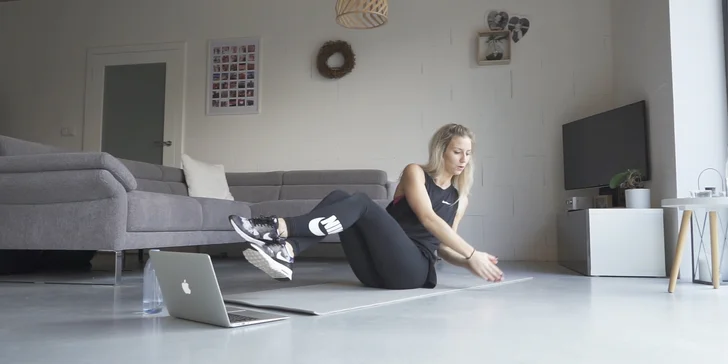 Živé fitness lekce s trenérem přímo u vás doma: členství v Online Fitness na 120 dní
