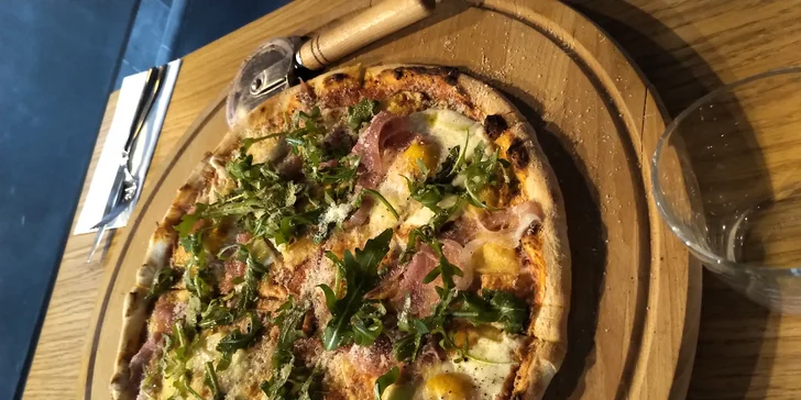 Jídlo z Babetti k vám domů: pasta nebo pizza dle výběru i s nápojem a rozvoz za příplatek