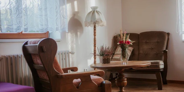 Na samotě u rybníka: 2–7 klidných nocí poblíž Kutné Hory, snídaně, apartmán pro pár i rodinku