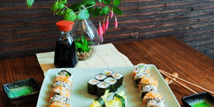 Od sushimistrů na váš stůl: sushi sety s tradičními i originálními rolkami