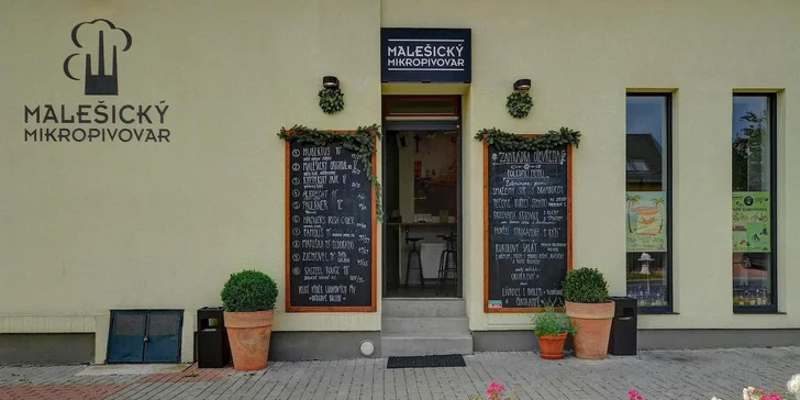 Burgerové menu a pivní degustace v Malešickém mikropivovaru pro 2 osoby