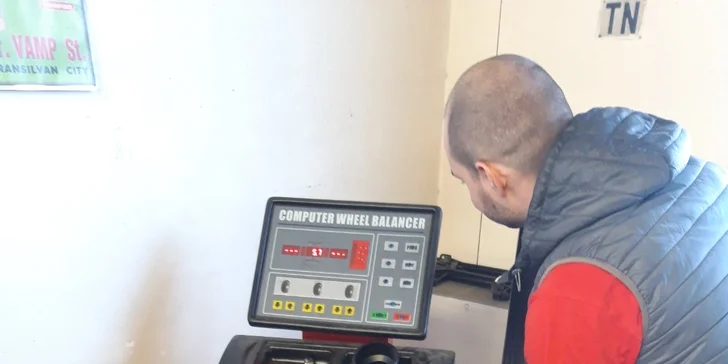 Kompletní přezutí kol i s montáží pneumatik: plechové či ALU disky, 13–21″, osobní auta nebo dodávky