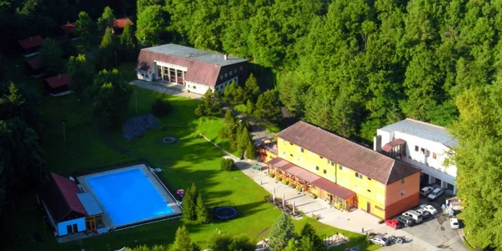 Rodinný víkend plný her v Hluboké nad Vltavou