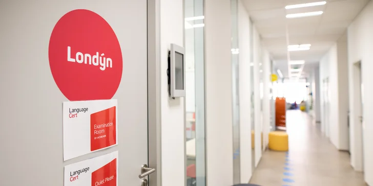 Online kurz angličtiny s přípravou na certifikát B2: rodilý mluvčí, písemná i mluvená cvičení