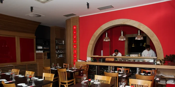 40% sleva na jídla v sushi baru Made in Japan