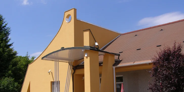 Zbavte se nežádoucích chloupků: trvalá epilace horního rtu pomocí laseru