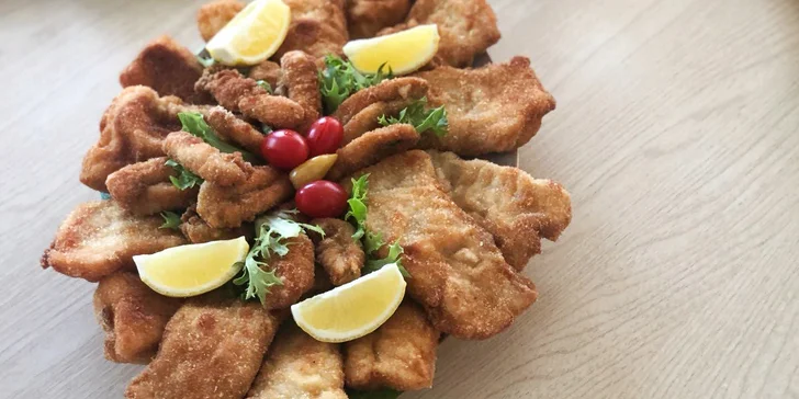 Rybí mňamka jednou i dvakrát s sebou: kapří smaženky, dip a nápoj