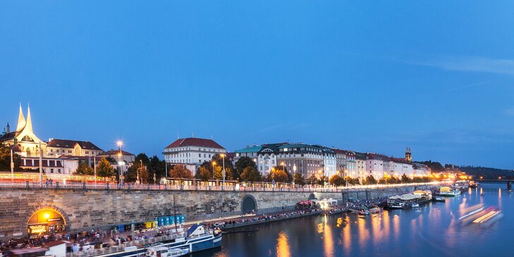 Pobyt ve 4* hotelu v centru Prahy: 2–6 dní se snídaní i možnost večeře na lodi