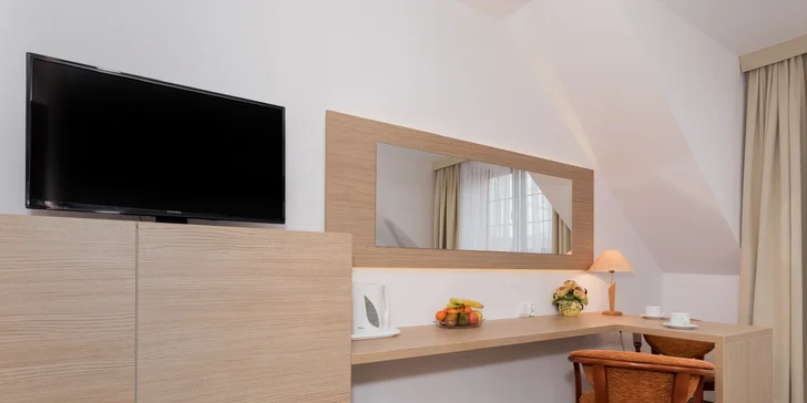 Nechybí ani TV a připojení k Wi-Fi.