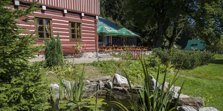 Ve dvou do Krkonoš: pobyt v horské boudě u skiareálu Černá hora, snídaně a slevová karta