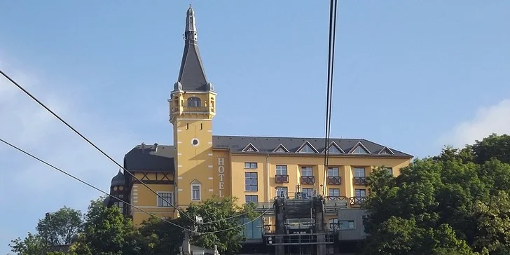 Výlet vlakem do Ústí a Litoměřic, v ceně plavba lodí i jízda kabinovou lanovkou