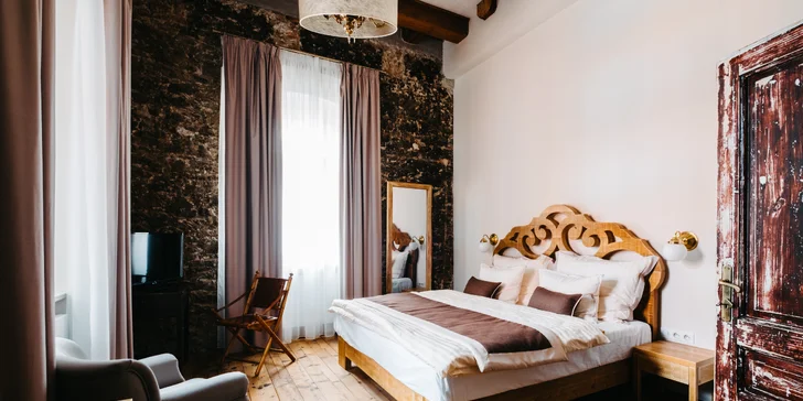 Luxusní hotel jen kousek od Prahy: pokoj či apartmá se snídaní