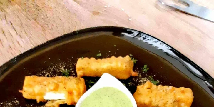 Tříchodové indické menu s sebou v 5 variantách: kuře, vepřové, krevety, paneer