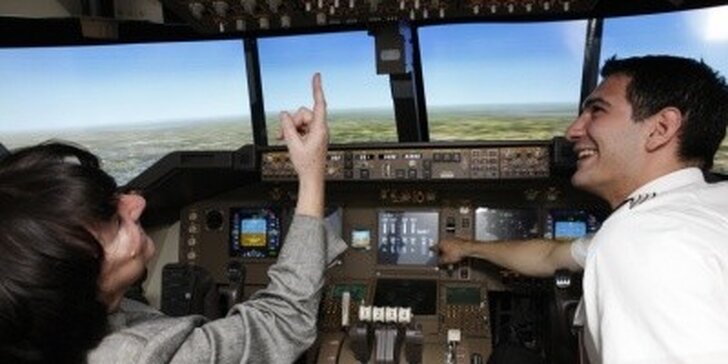 Řízení Airbus A320 na simulátoru pro budoucí piloty