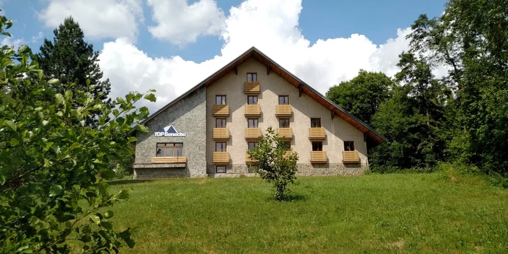 Rodinný pobyt v Krkonoších se snídaní, wellness i animačním programem pro děti