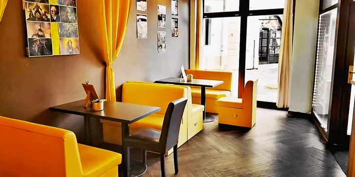 Tříchodové indické menu s sebou v 5 variantách: kuře, vepřové, krevety, paneer