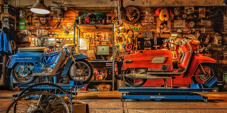 Pronájem legendární motorky Jawa Pionýr na 2, 6 nebo 12 hod.