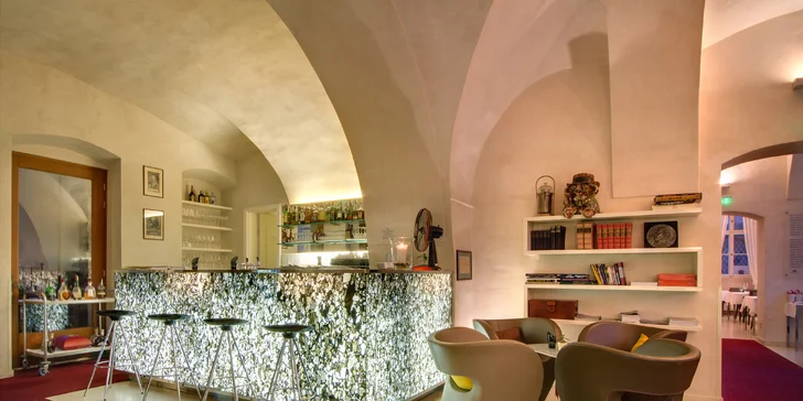 Luxusní pobyt pro dva v 5* hotelu Three Storks na Malé Straně se snídaní