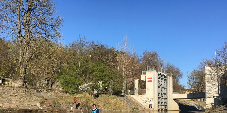 2hod. výlet na seakajaku s instruktorem po okolí pražské Troji pro 2–4 osoby