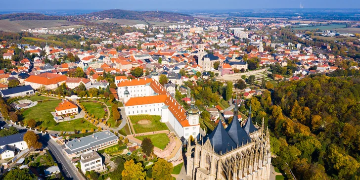 Muzeum lidových staveb v Kouřimi a památky UNESCO v Kutné Hoře: výlet s odjezdem z Brna