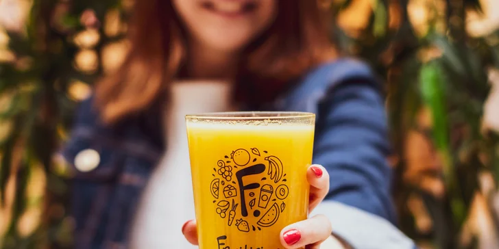 Karta Fruitisimo nabitá kreditem 300 až 2000 Kč a drink CÉČKO zdarma