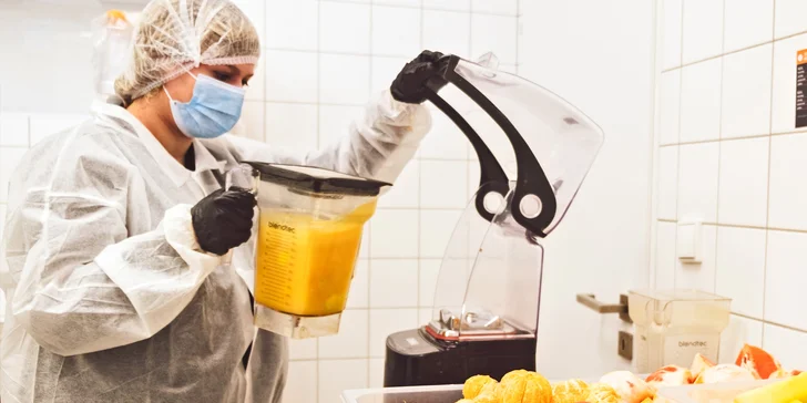 Karta Fruitisimo nabitá kreditem 300 až 2000 Kč a drink CÉČKO zdarma