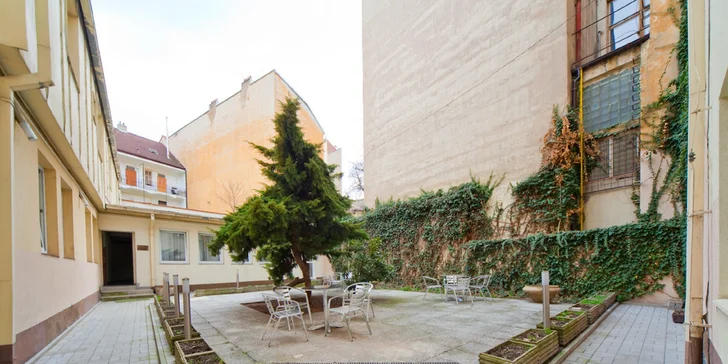Pobyt na Žižkově pro dva: 4* ubytování v hotelu White Lion s bohatou snídaní