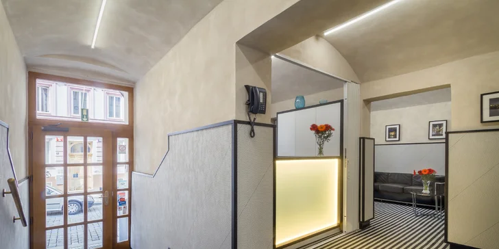 Pobyt na Žižkově pro dva: 4* ubytování v hotelu White Lion s bohatou snídaní