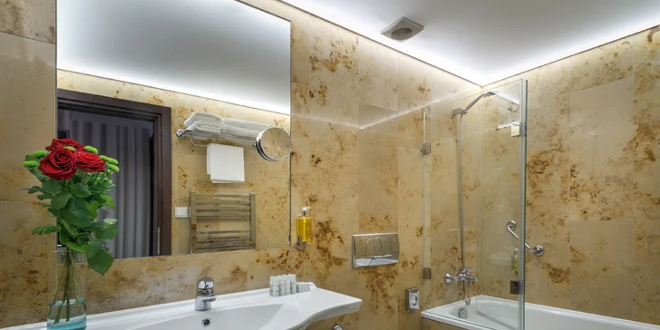Poznejte krásy Prahy: pobyt ve 4* hotelu v centru se snídaní