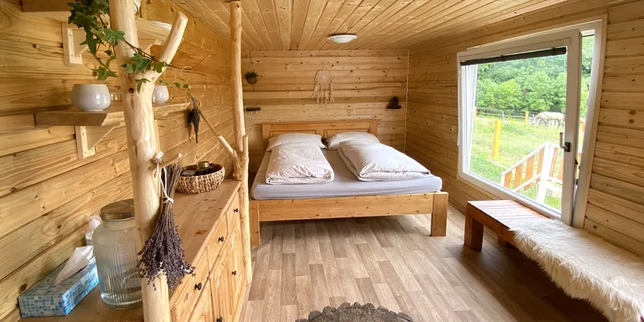 Vyrazte jen ve dvou nebo s až čtyřčlennou rodinou či přáteli na Ranč pod Skálou.