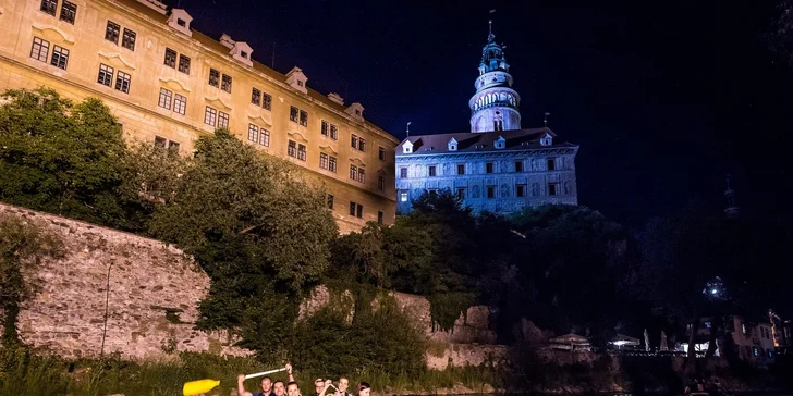 Noční rafting v Českém Krumlově až pro 6 vodáků s doprovodem instruktora