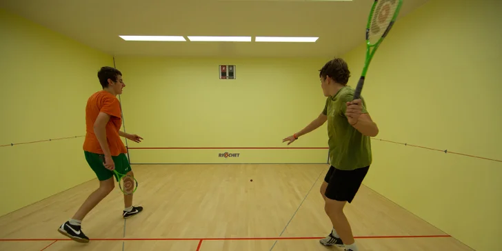 Aktivní dovolená v Karlových Varech: pobyt se snídaní i vstup do sportcentra