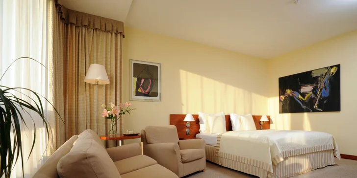 Letní pobyt na Letné pro 2 osoby: 4* hotel, snídaně, piknik, zoo i galerie