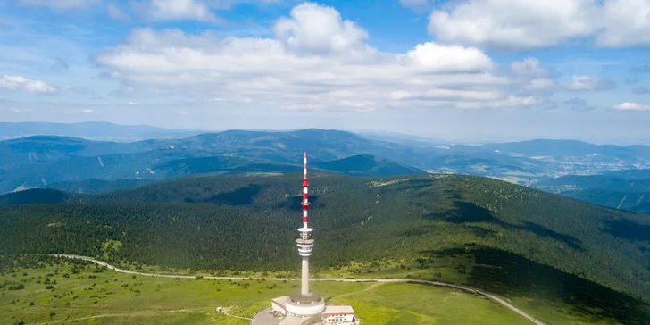 Dovolená v přírodě pro páry i pro rodiny u Slezské Harty na úpatí Jeseníků