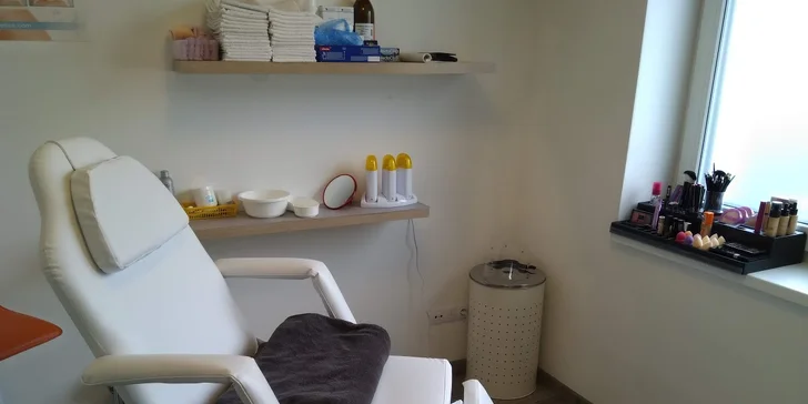 Hloubkové čištění pleti, kompletní kosmetické ošetření i masáž obličeje, krku a dekoltu