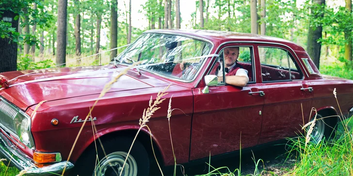 Projížďka veteránem Volha GAZ 24 z roku 1972 s osobním řidičem