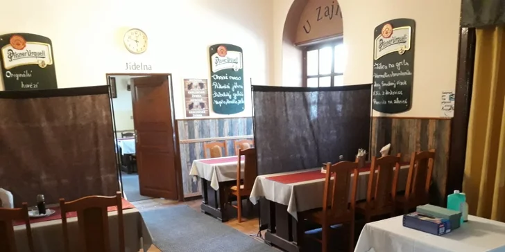 Hovězí burger, hranolky a pivo nebo nealko pro 1 či 2 osoby