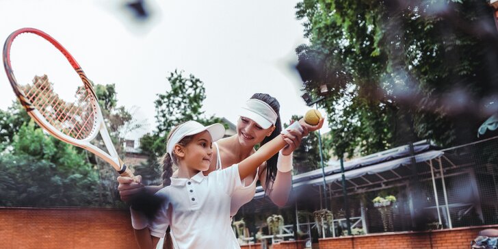 Užijte si aktivní dovolenou: aktivity pro dospělé i tenisový tábor pro děti