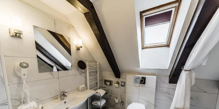 Až 8 dní v centru Prahy: 4* hotel u Vltavy, bohaté snídaně a památky