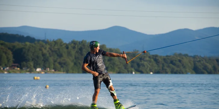 Wakeboarding nebo vodní lyže na Těrlické přehradě: 1 či 2 hodiny v kuse i 30 jízd kdykoliv